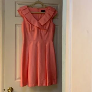 TAHARI dress (6) peach w/ collar detail and pleats